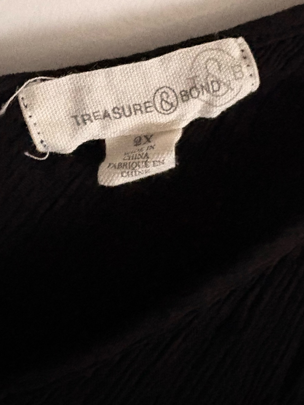 Treasure & Bond Black V-Neck Maxi Slip Dress. 2X - Picture 2 of 2